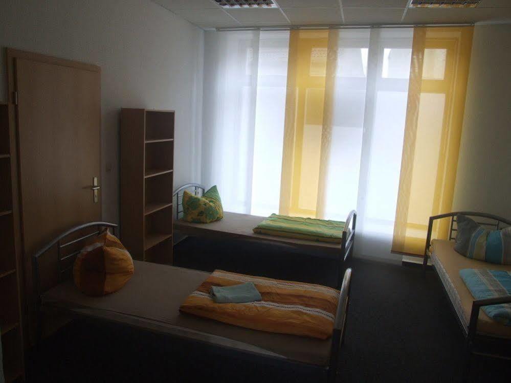 Hostel Vorharz Aschersleben Extérieur photo