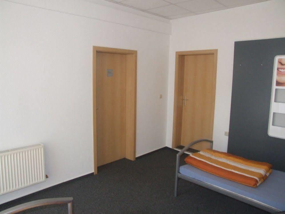 Hostel Vorharz Aschersleben Extérieur photo